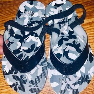 Michael Kors Endine Butterfly Flip flop